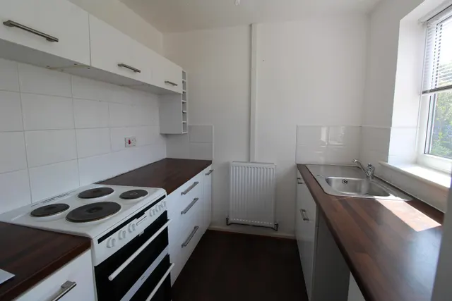 Greenfield Way, Ingol, PR2, photo 2
