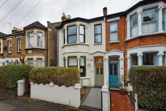 Newport Road, Leyton, E10, photo 1