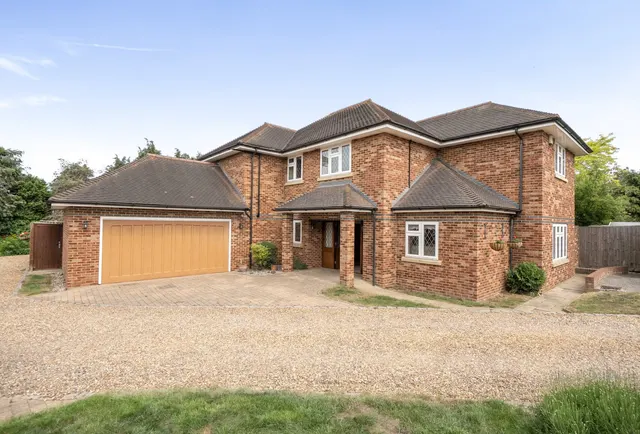 St. Marys Copse, Surrey, St. Marys Road, KT4 7LA, photo 1