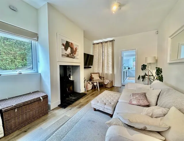 Moss Lane, Altrincham, photo 3