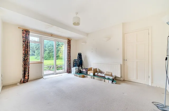 Tudor Road, Godalming, GU7, photo 3