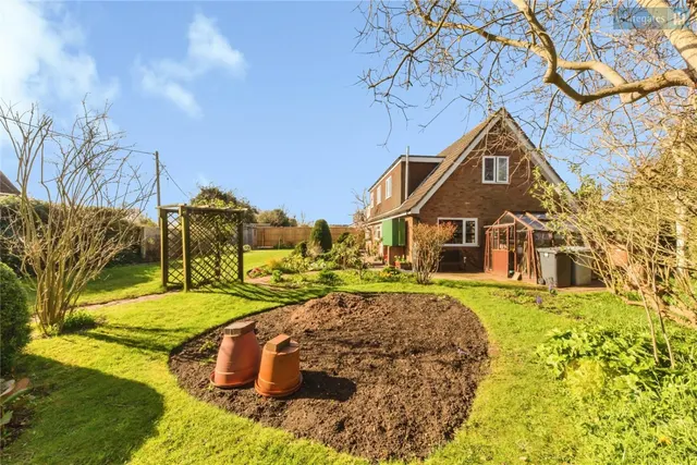 Moorsfield Avenue, Audlem, CW3, photo 1