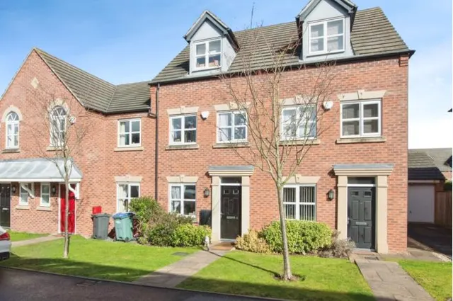 Silverlight Grove, Oldbury, photo 1