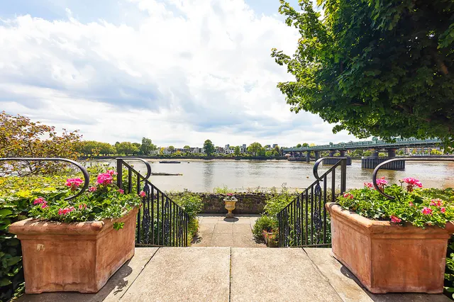 Photo 3 — 47 Hurlingham Court, Ranelagh Gardens, London