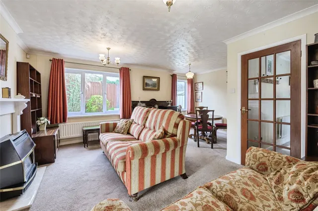 Borough Park, Torpoint, PL11, photo 3