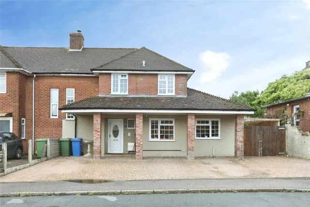 Playstool Road, Newington, Sittingbourne, Kent, ME9, photo 1