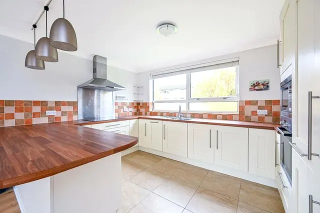 Boxgrove Road, Guildford, GU1, photo 3
