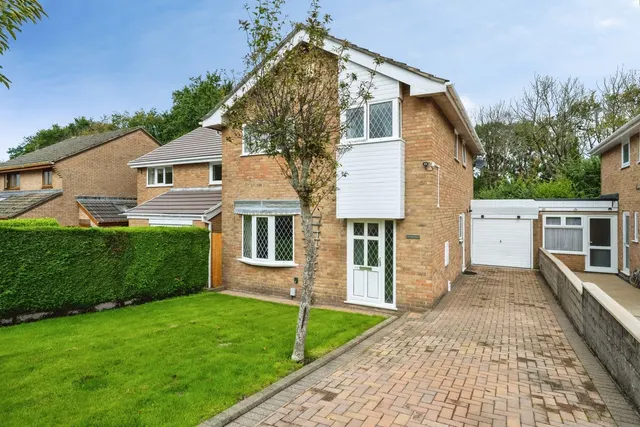 Taliesin Place, Loughor, SA4, photo 1