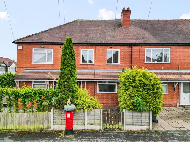 Lindi Avenue, Grappenhall, Warrington, Warrington, WA4 2SJ, photo 1