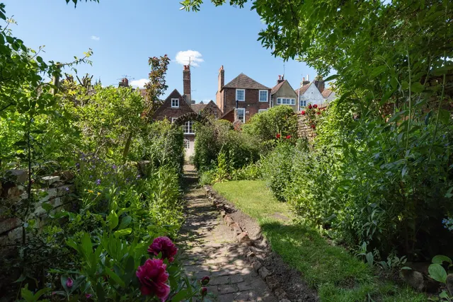 Broad Street, Canterbury, Kent, CT1 2LS, photo 1