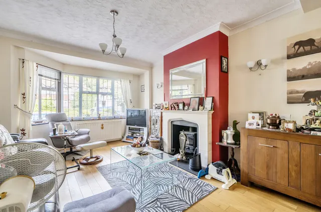 Photo 2 — Old Lodge Lane, Purley CR8 4AN