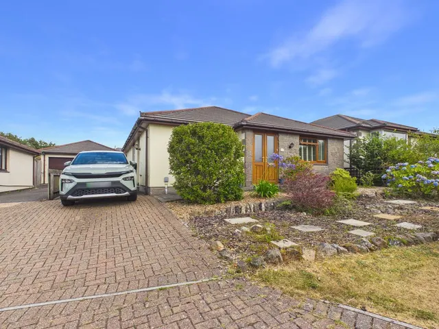 Beauchamp Meadow, Redruth, TR15, photo 1