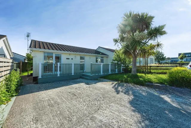 Primrose Drive, St. Merryn, PL28, photo 1
