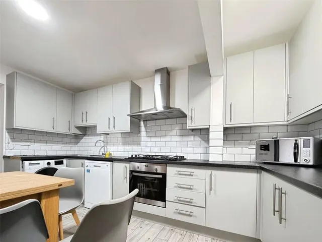 Forty Acres Road, Canterbury, CT2, photo 3
