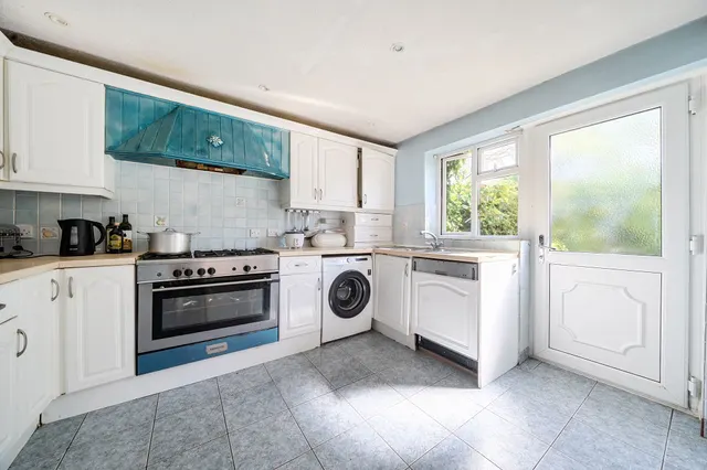 Racton Road, Emsworth, PO10, photo 3