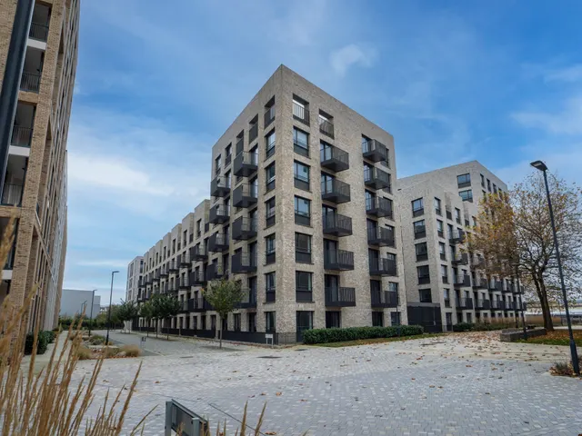 Perry Barr Village, Birmingham, photo 1