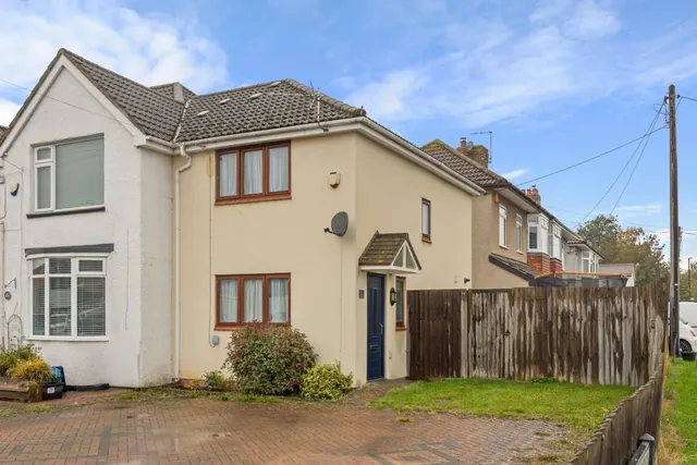 Ridgeway Lane, Whitchurch, BS14, photo 1