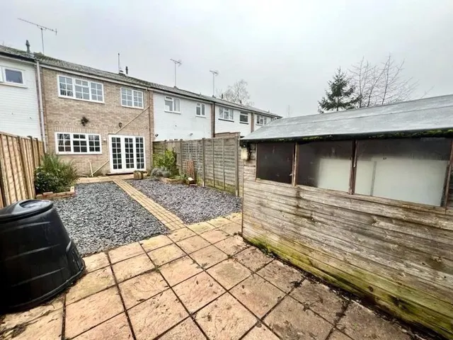 3 bedroom house, Southwark Close, Yateley, GU46