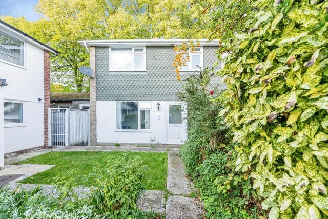 Lime Close, Chichester, PO19, photo 1