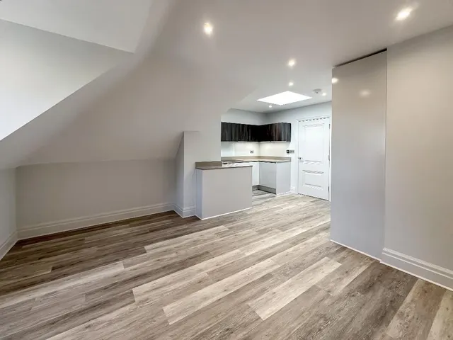 Limpsfield Road, Warlingham, photo 3