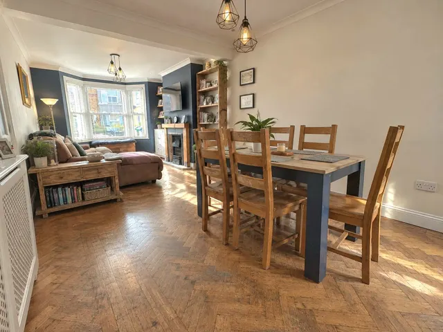 Coronation Road, Sheerness, ME12, photo 3