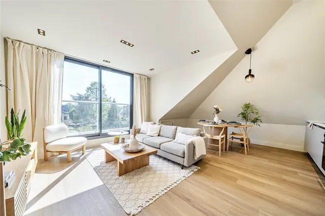 Creswick Road, London, W3, photo 2
