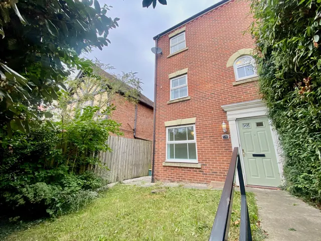 Great Park Drive, Leyland, photo 1