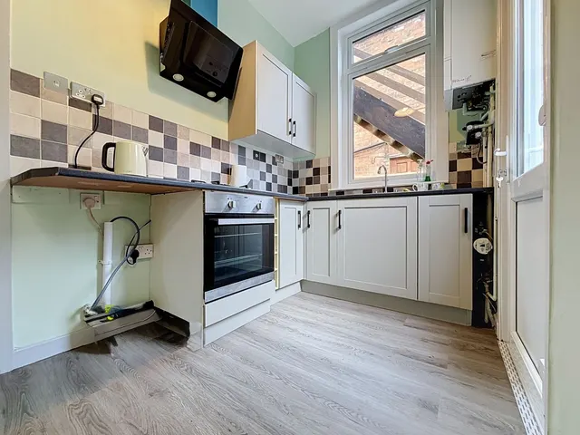 Fosse Road South, Leicester, LE3, photo 3