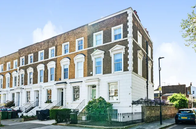 Photo 2 — Fentiman Road, London, London, SW8 1LH