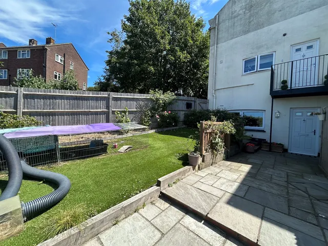 Chapel Path, Bexhill-On-Sea, TN40, photo 2