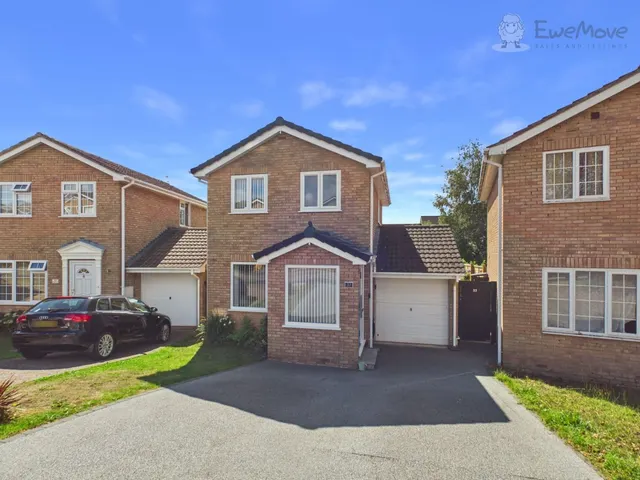 Bockland Close, Cullompton, EX15, photo 1