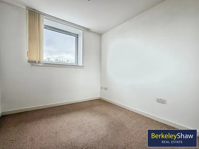 Greenheys Road, Liverpool, L8, photo 3