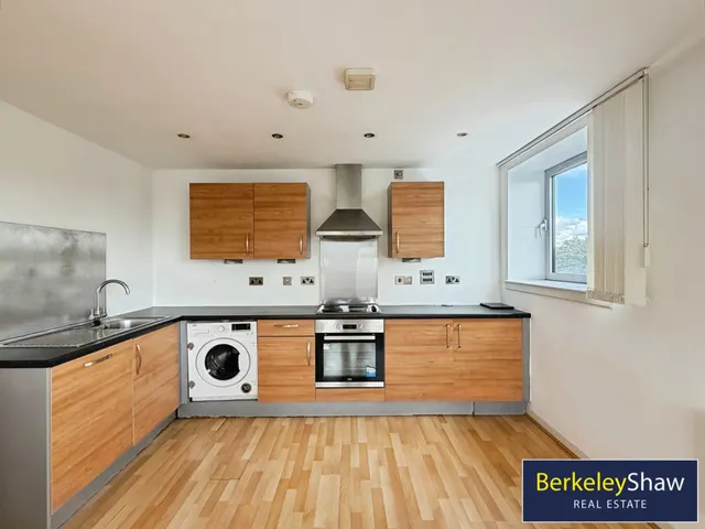 Greenheys Road, Liverpool, L8, photo 2