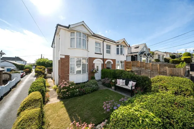 Kingsdown Road, Teignmouth, Devon, TQ14