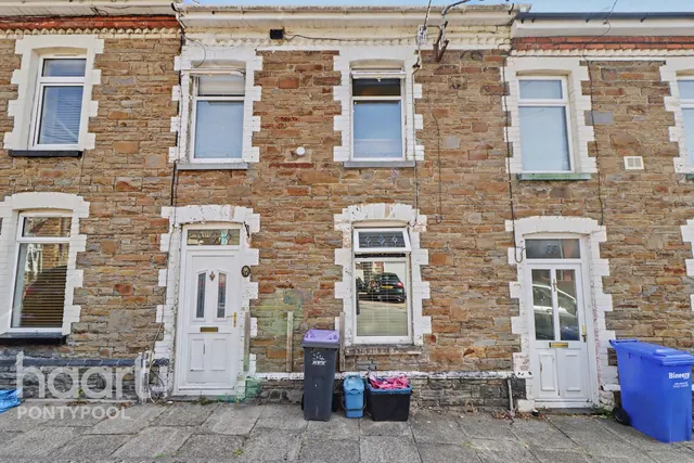 Broad Street, Pontypool, NP4, photo 3