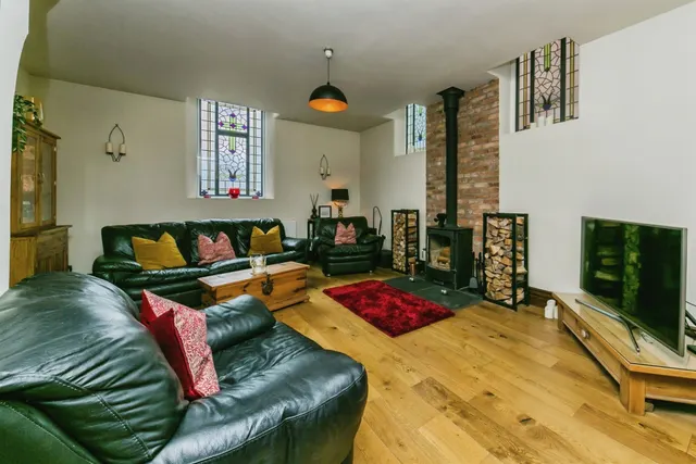 Photo 2 — Chapel Green, Doveridge, Ashbourne