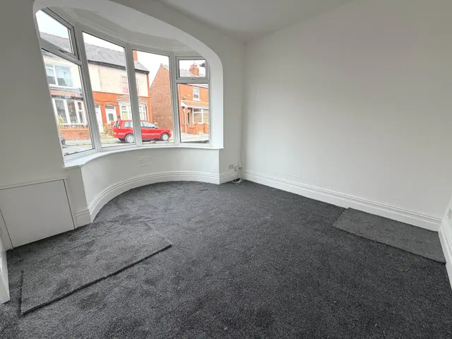 Photo 2 — Onslow Road, Blackpool, FY3 7DF