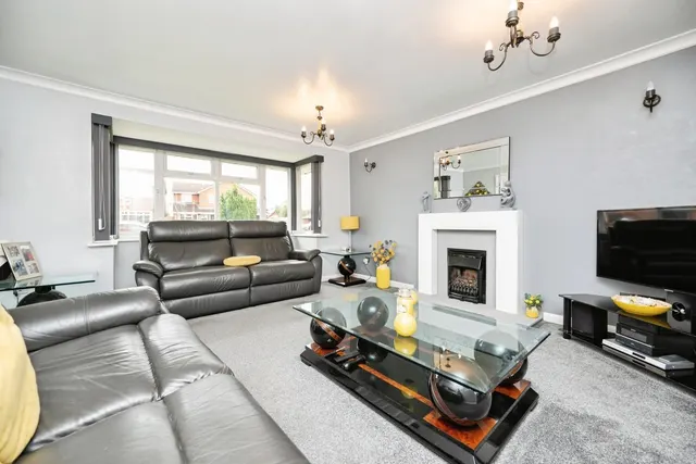 Radbourne Drive, Halesowen, B63, photo 2