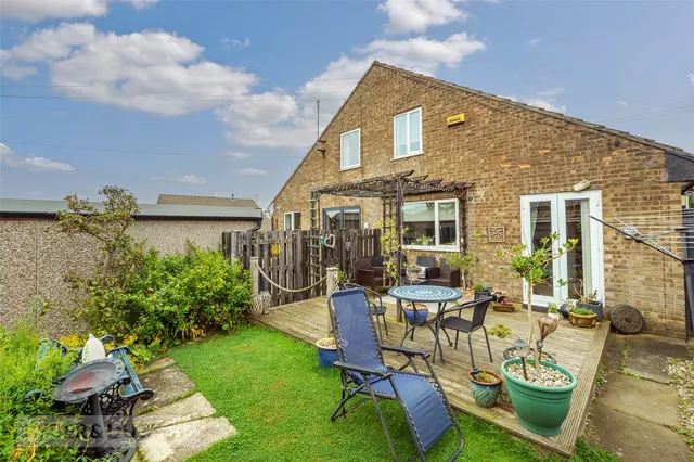 Banks Road, Golcar, HD7, photo 2