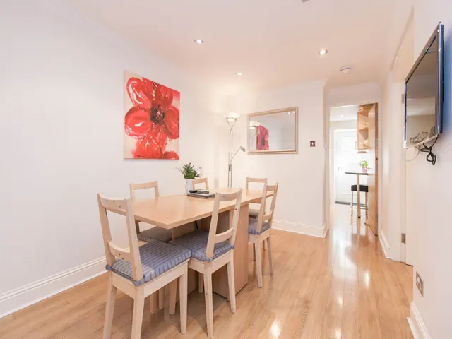 Albany Street, New Town, EH1, photo 2