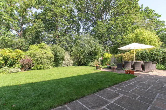 Photo 2 — Du Maurier Close, Church Crookham, Fleet, GU52 0YA