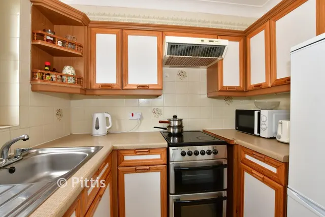 Currie Road, Sandown, PO36, photo 2
