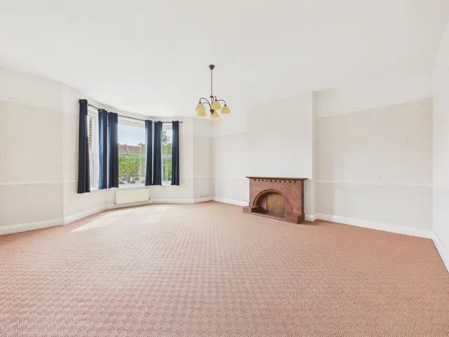 Shorncliffe Road, Folkestone, CT20, photo 2