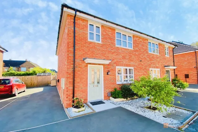 Stephenson Drive, Ratby, LE6, photo 1
