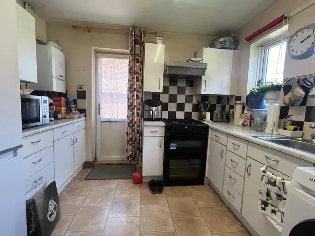 Ryebeck Road, Church Crookham, GU52, photo 2