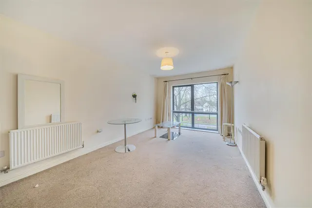 Photo 2 — Brand Avenue, Uxbridge, UB10 0FS