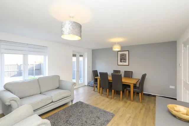 Bakewell Gardens, Waverley, S60, photo 2