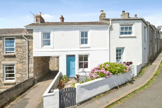 Leskinnick Terrace, Penzance, TR18, photo 1