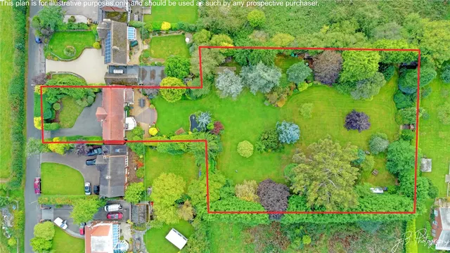 Photo 2 — Wyndham House, Yew Tree Lane, Fairfield, Bromsgrove, Worcestershire, B61 9LT