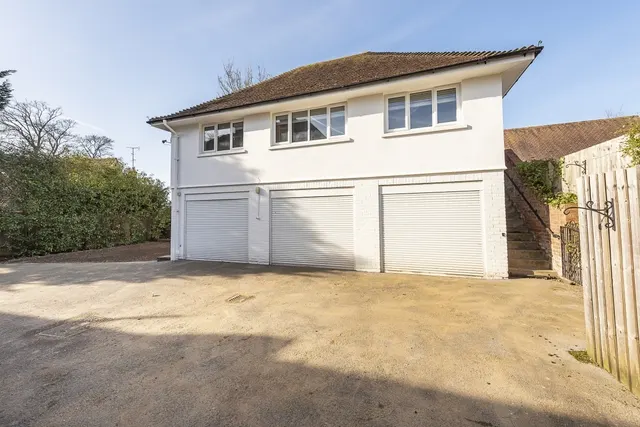 Wheathampstead Road, Harpenden, AL5, photo 1